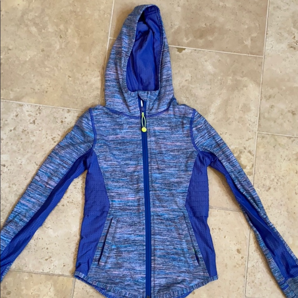 Girls Ivivva Zip up jacket size 8